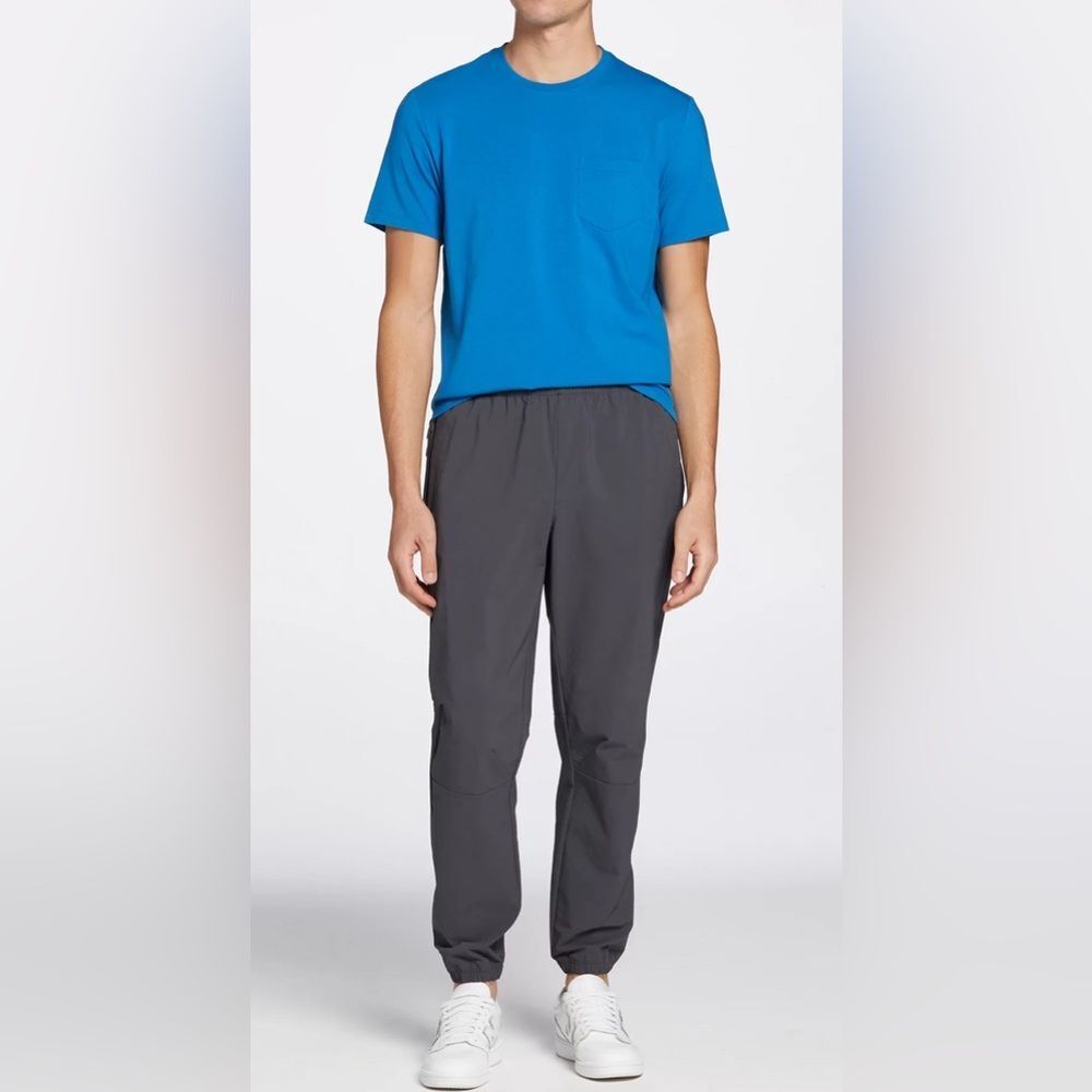 VRST Men's Essential Pocket Tee in Blue Tide - Picture 2 of 3